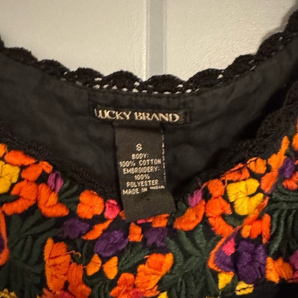 Lucky Brand Embroidered Tank Top - Picture 4 of 6